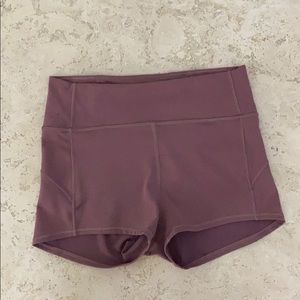 Lululemon yoga short size 10